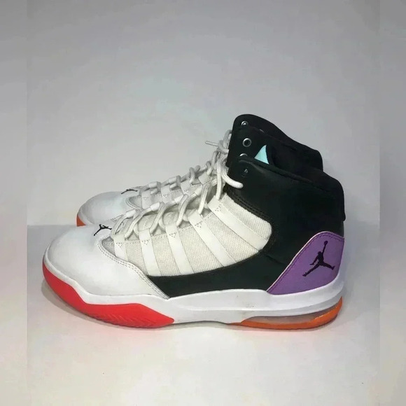 🔥Nike Air Jordan Max Aura GS Size 7Y Multicolor🔥 - Picture 11 of 16